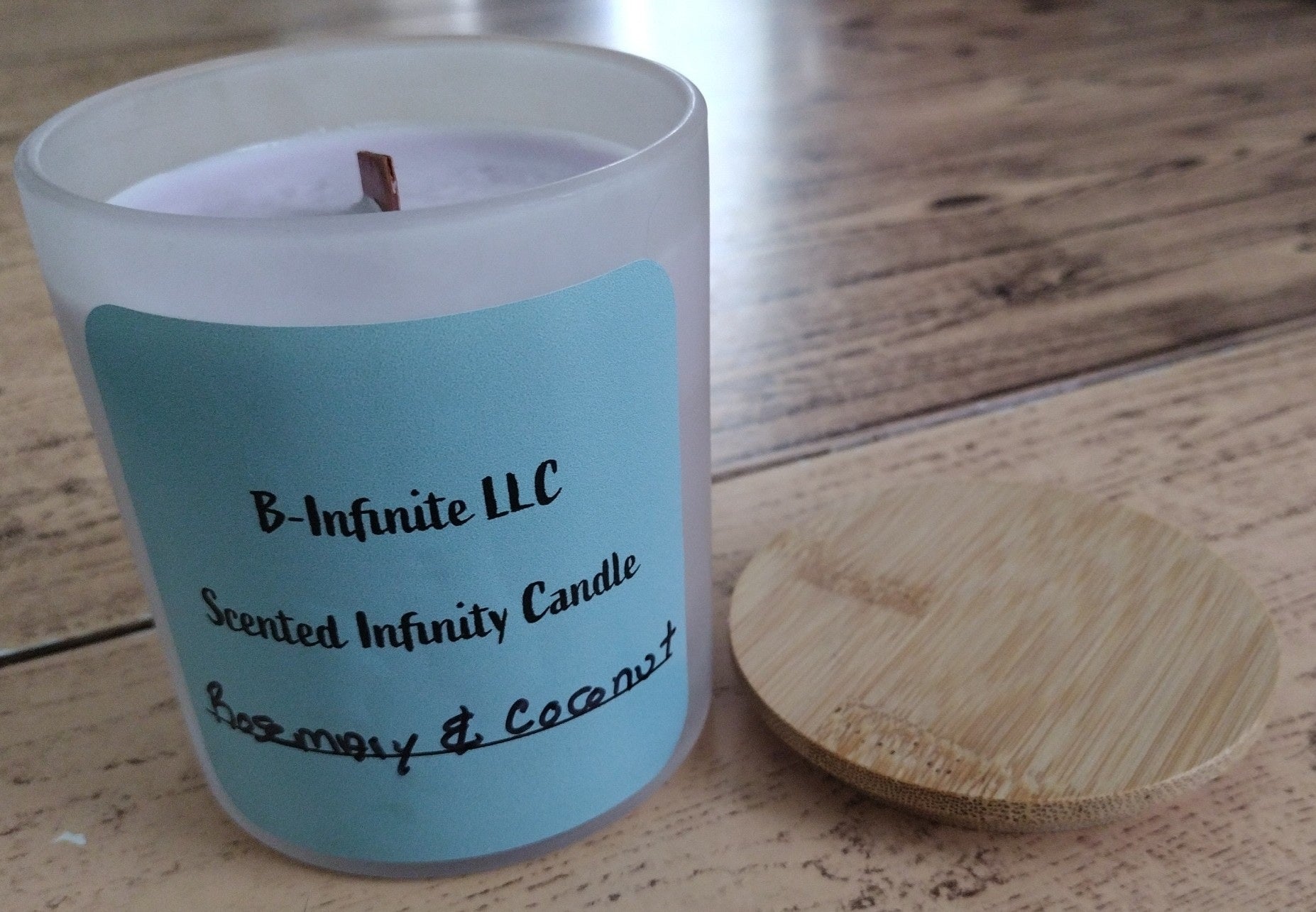 Infinity Candle - Rosemary & Coconut